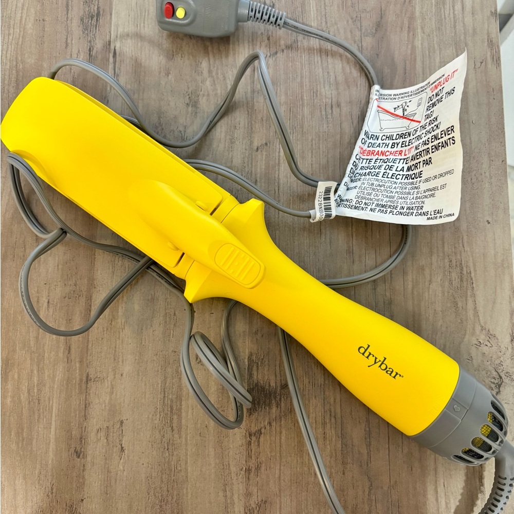 Drybar The Straight Shot Blow Drying Hair Straightener - Picture 3 of 10